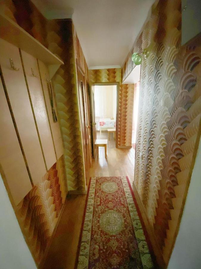 Квартира Напротив Аэропорта Apartman Turksib Kültér fotó